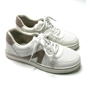 Mia Women's Krew White Lace-Up Sneakers,‎ Size 7.5 M, Brown Trim Shoes Casual